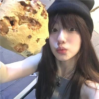乔尼亚斯奥特曼海报